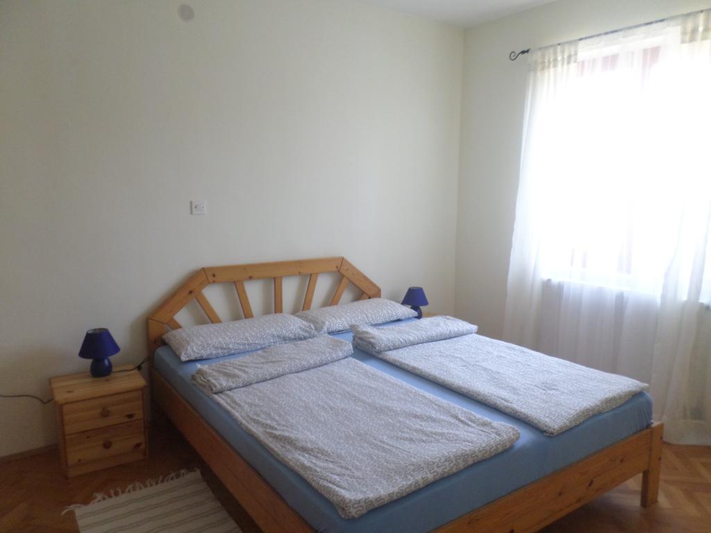 Apartment Jana Stinjan ภายนอก รูปภาพ